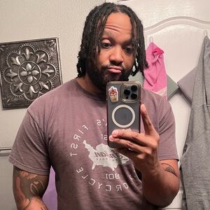 Meet your Posher, Isaiah